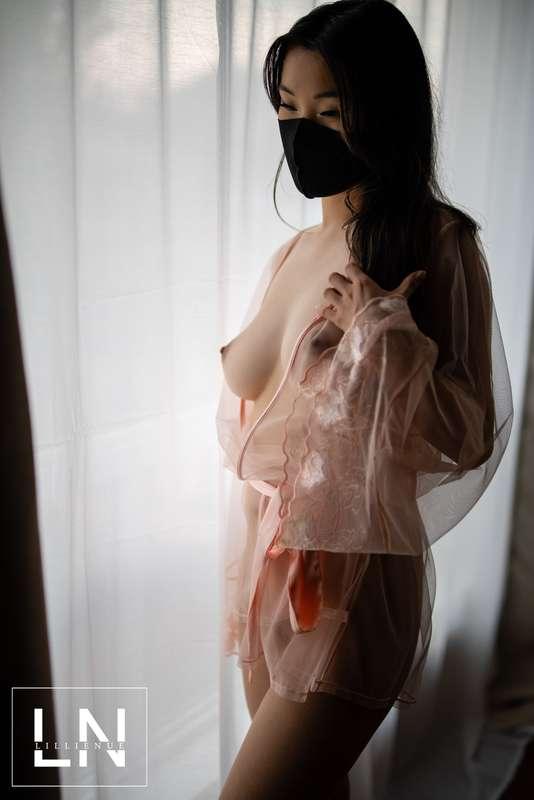 lillienue image #21
