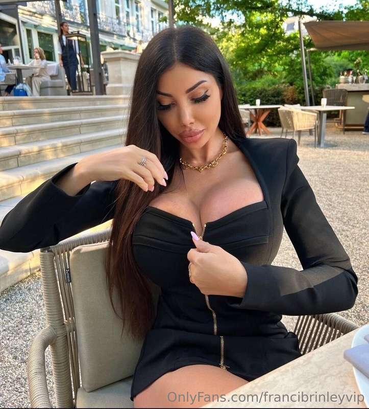 SIE IST WIEDER ZURÜCK! 🌶️😍Heisse Schweizerin mit geilen 1200..