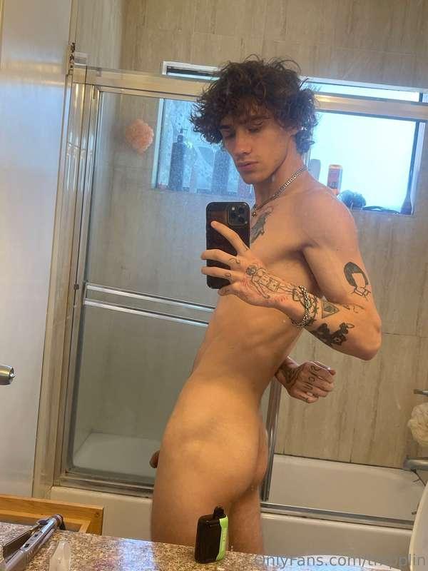 Trying to see who's active and who's not. Like this post! 