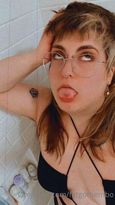 fatgothembo image #0