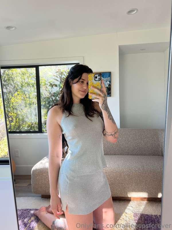 Caught you looking 👀 