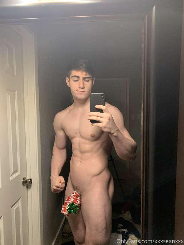 MERRY CHRISTMAS EVE ❤️🤪 love all of you and the support you ..