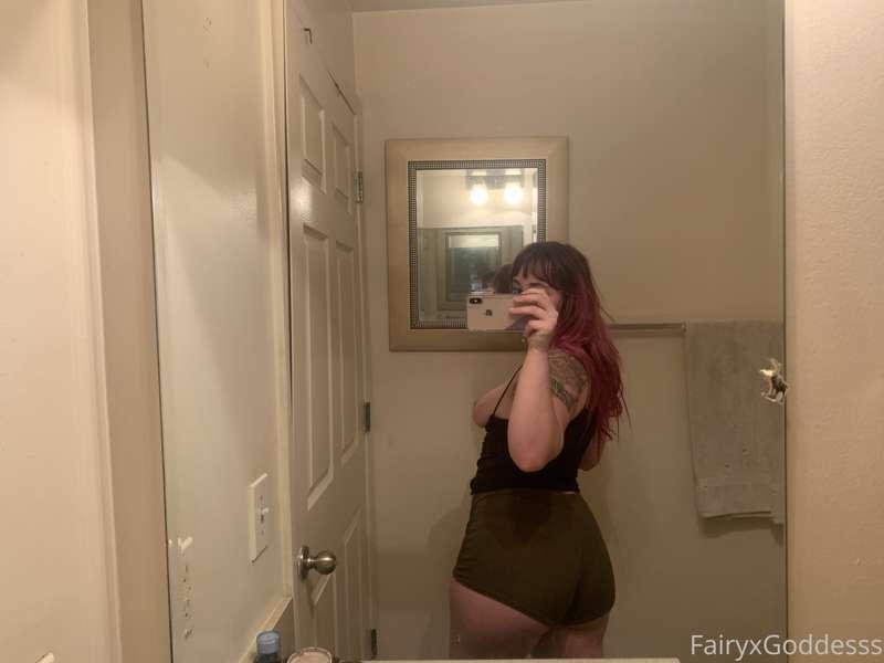 lolaxpeach image #2