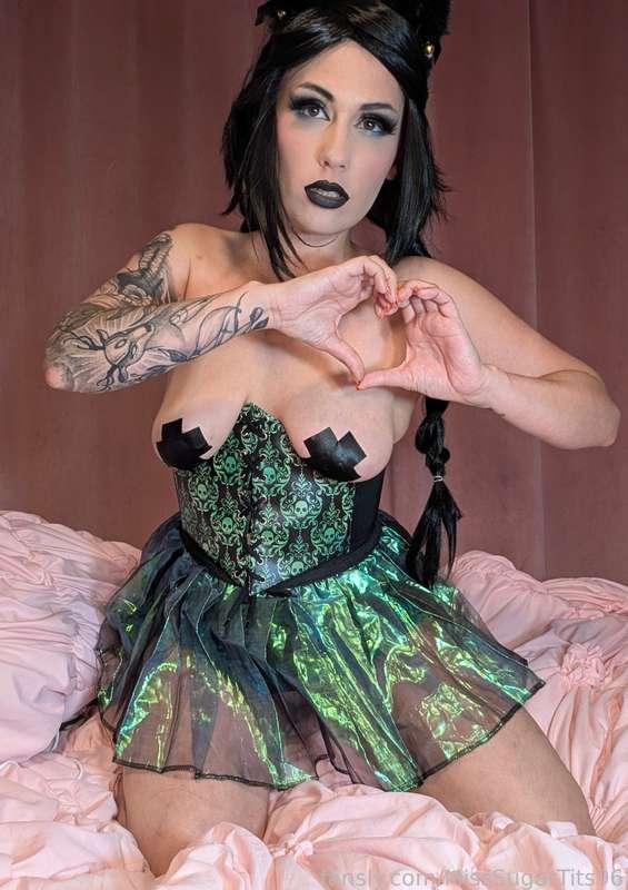 misssugartits96 image #20