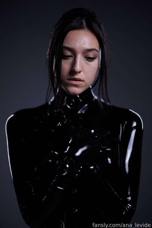 ana_levide image #324