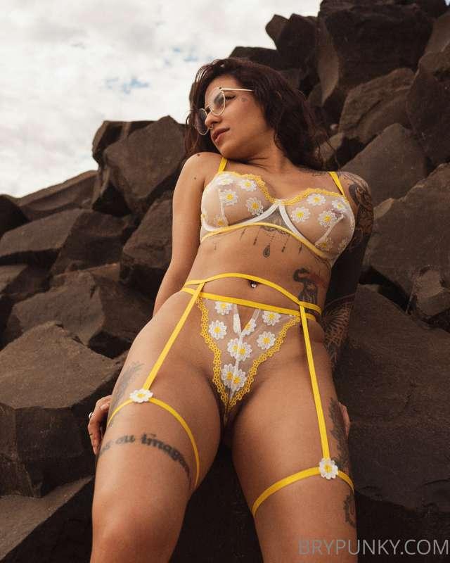 **Margaridas 🌼 | Mini Set**

Such a warm set it is! These co..