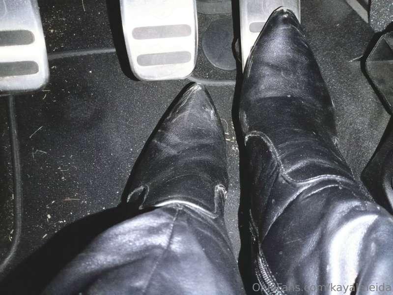 🖤HEELED boots🖤