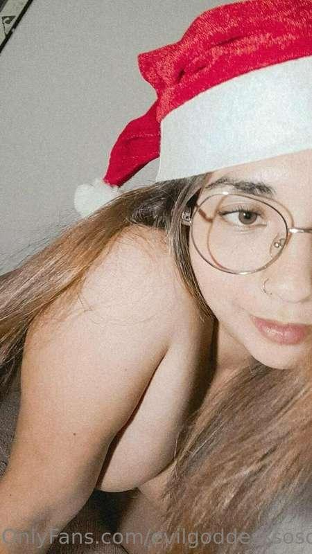evilgoddesssoso image #1