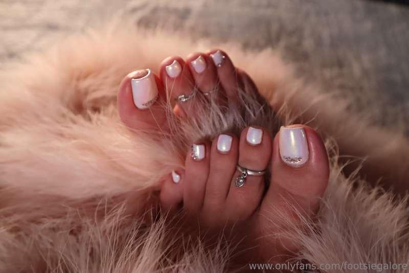 footsiegalore image #5