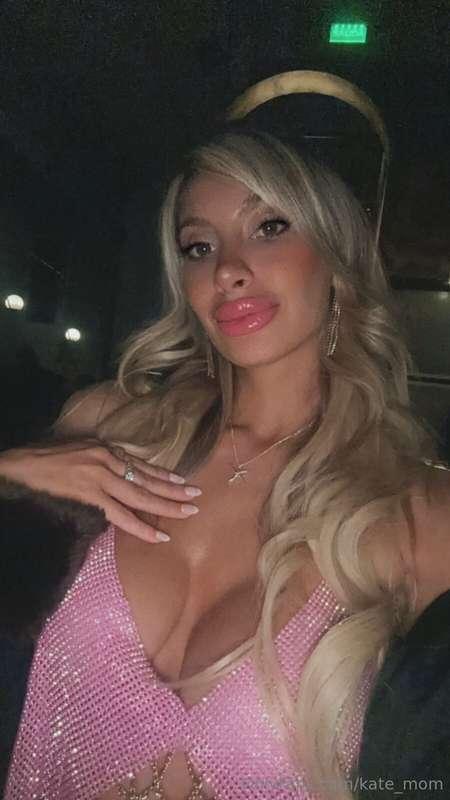 come say hi!! 😊😉