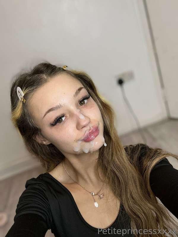 mrspetitexxx image #0