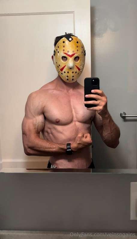 Happy Friday 13 🔪