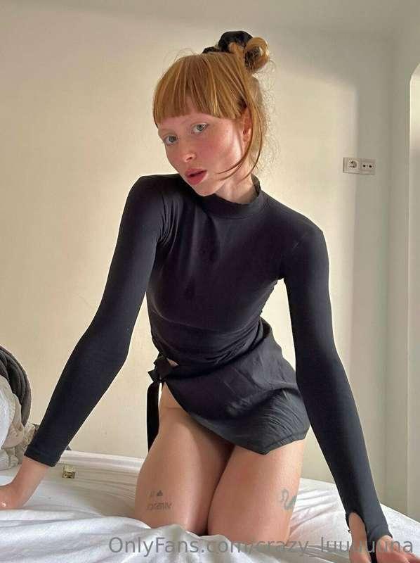 💝 @lilkristi 💝 is FREE🔥

I take your cock in my hand, the ot..