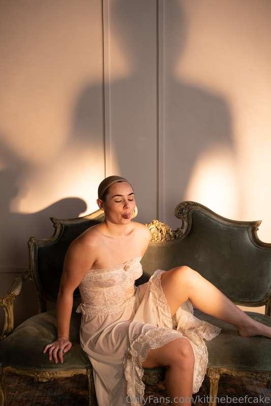 More goofy test shots as foreplay