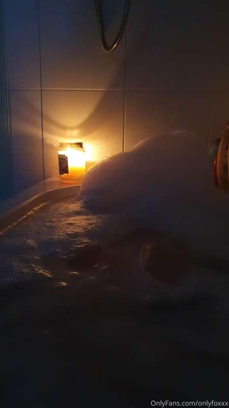 Just had a wank, now in the bath reflecting on life 😂 Since ..