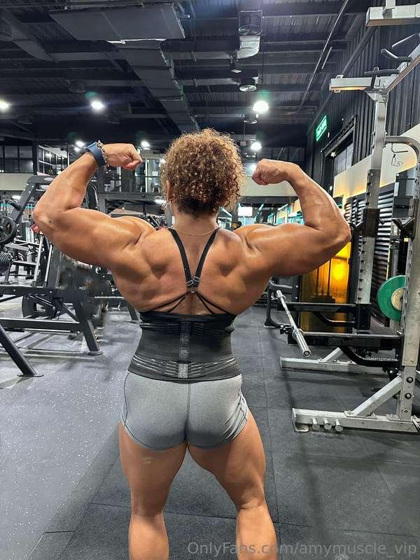 amymuscle_vip main image
