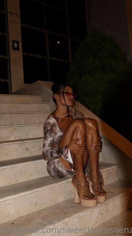 sweetlaurasaenz image #1