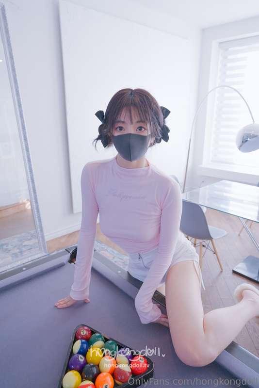 Play pool with me? Loser get punished 😈☺️玩台球吗？输了的受罚哟😈☺️