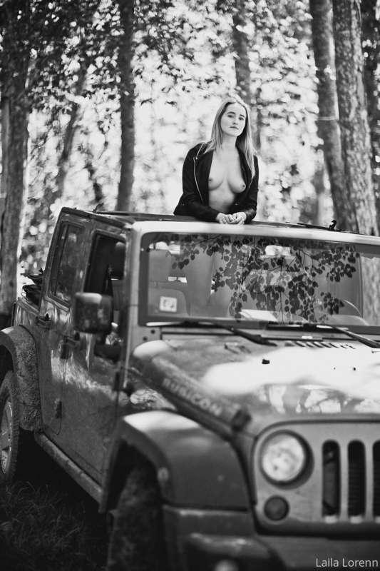 Last photos from topless with dream car.. Do you like this c..