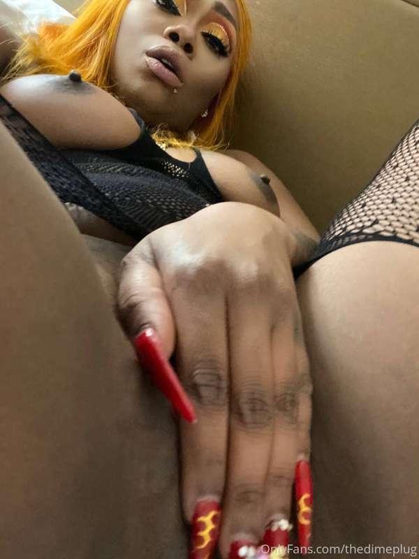 𝗡𝗔𝗦𝗧𝗜𝗘𝗦𝗧 𝗪𝗛𝗢𝗥𝗘 𝗢𝗡 𝗢𝗡𝗟𝗬𝗙𝗔𝗡𝗦 
@mrsfeedmeent 😝🍆 and her page is..