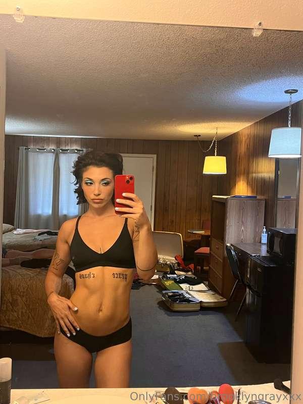 brooklyngrayxxx image #1