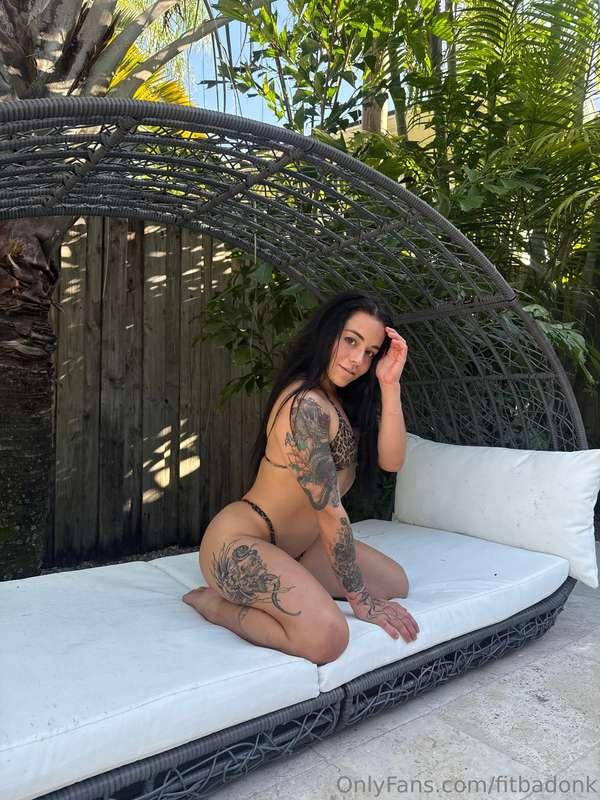 Wanna join?☀️ 💦 