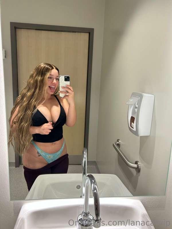 😛