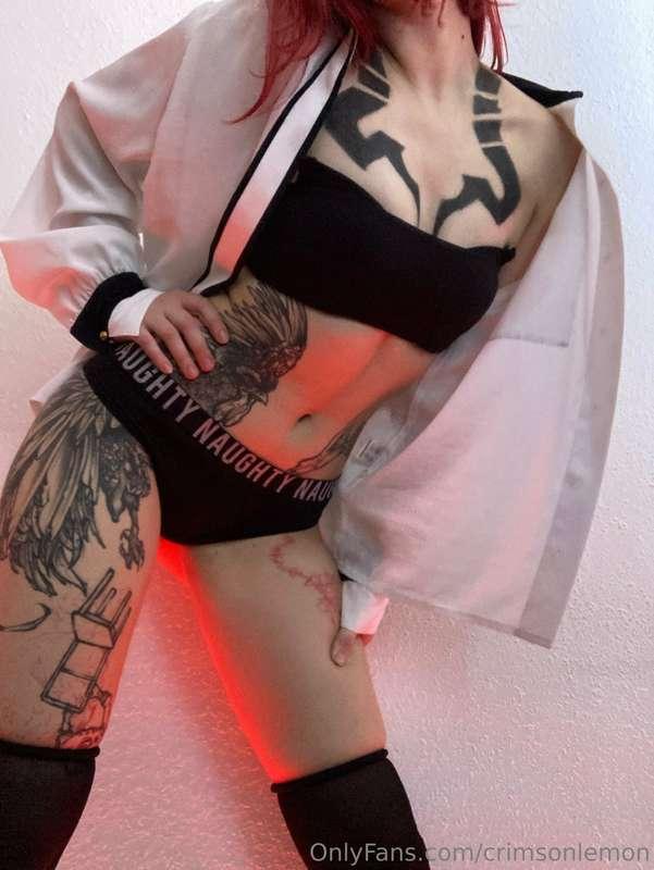 Egy kicsit lazább album a sukuna sminkkel 🖤
