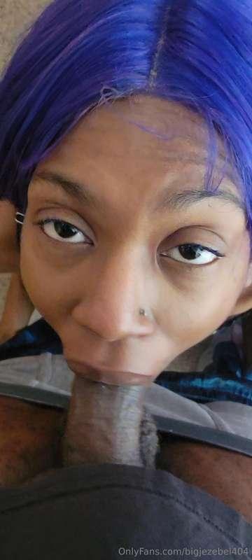 I can't stop until I get the cream filling 😋 