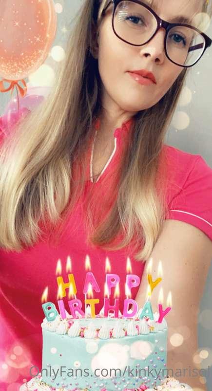 It’s my birthday today !!! Yay!!!