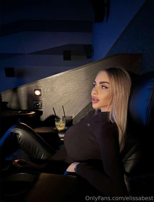 I'm sitting next to you in the cinema, will you get to know ..
