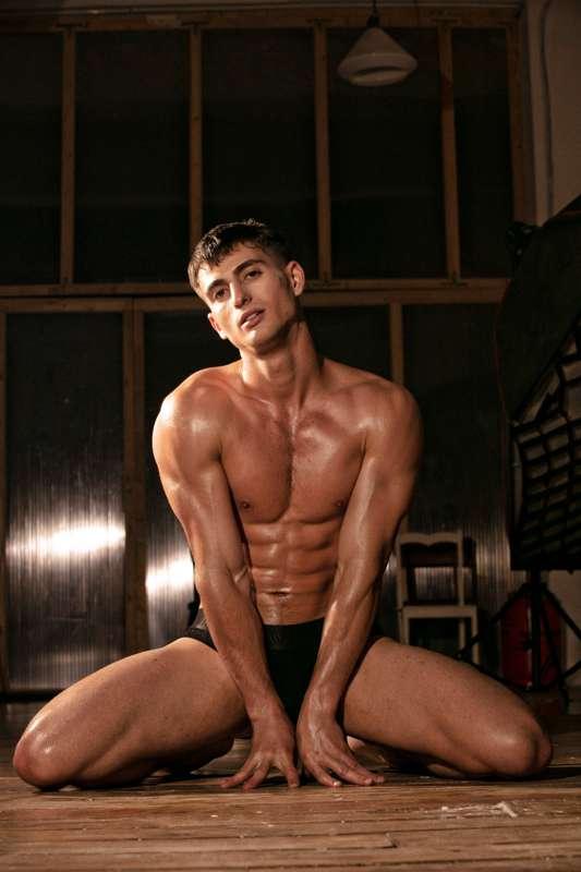 New shooting with @apolo_xxl 😈🧨😈