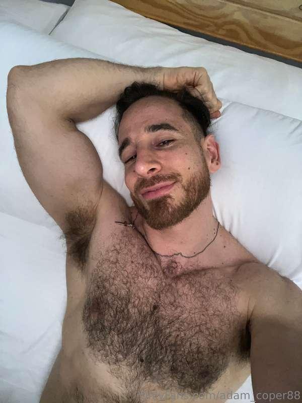 do you want to sleep here, with me? 😏😏