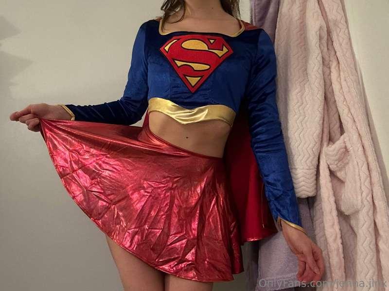 Look out for my ‘super’ sexy Super Girl video, coming tomorr..
