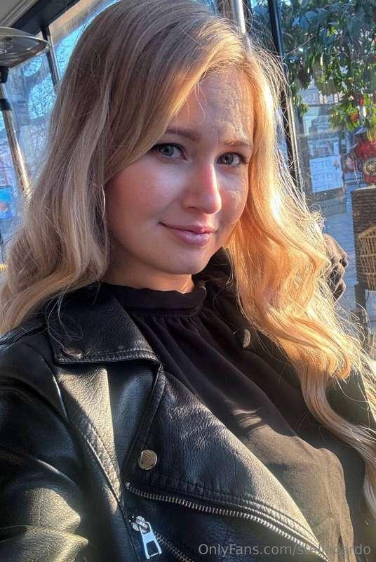 It's about time for my spring leather jacket! 😍What's your g..