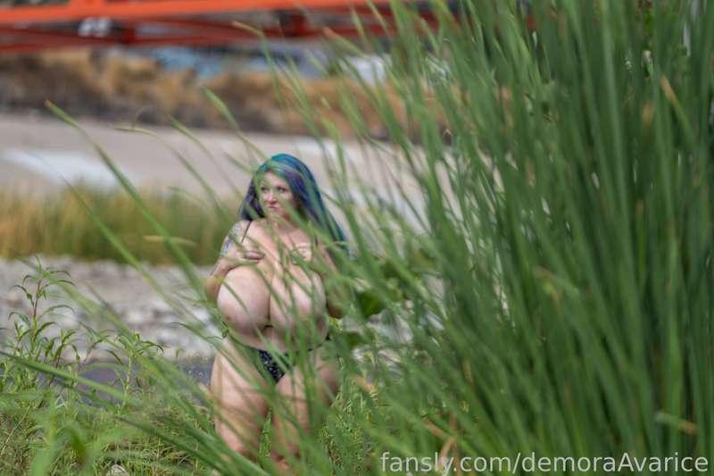 demoraavarice image #29