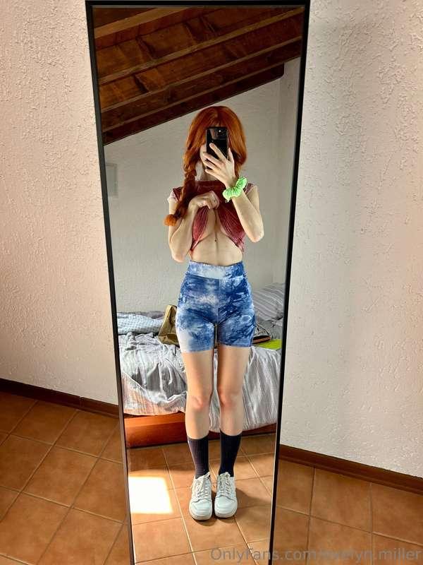 Am I the only one who checks her body every single day to se..