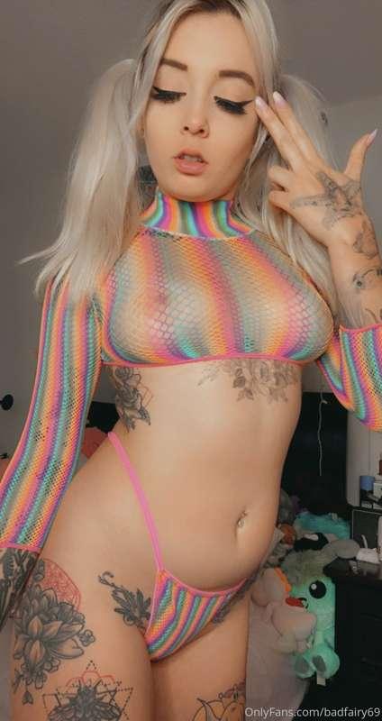 7 spots @ $10 on my VIP page 😋  Onlyfans.com/badfairy420