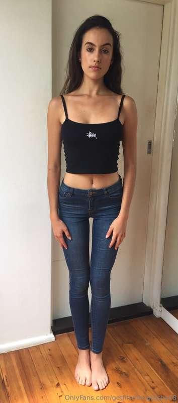 Skinny jeans.