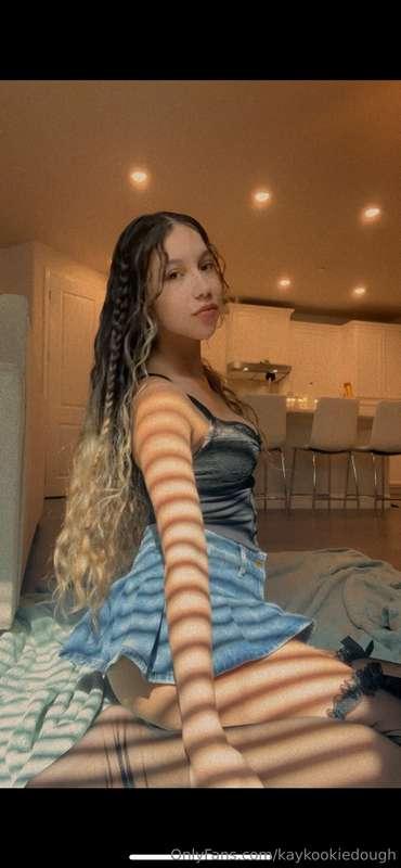 A little glow, with a little tease 🫦