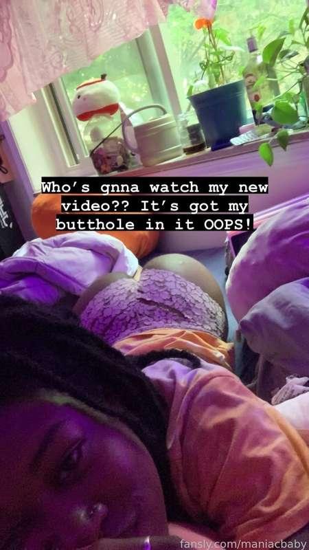 Taking customs selling premade videos and doing videocalls all week!! Come take advantage of my energy 🫶🏾🥰

#selling #petite #enby # m