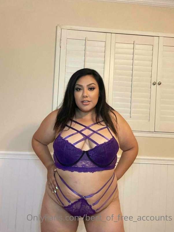 ## My friend @missroxyray is ready to get down & dirty with ..