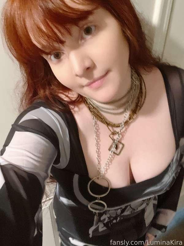 Felt cute in my Inuyasha dress 🖤

New PPV going out and it’s free to subscribers on the  taste the rainbow tier or higher. 🥹

Make sure to check your inbox! Xoxo

#rechead #egirl #vtuber #anime #hentai 

