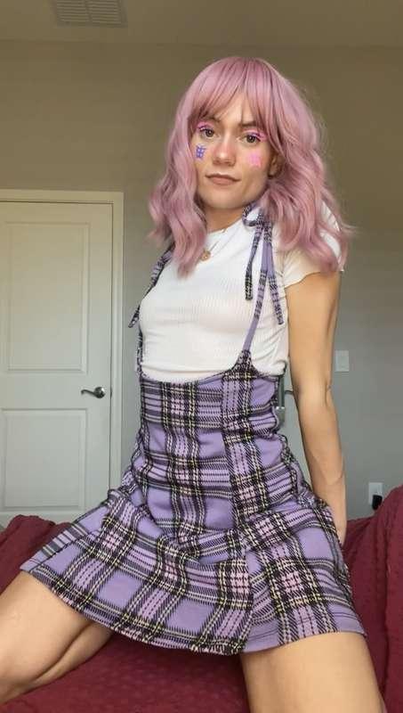 Todays outfit of the day! Oldie but a goodie 💁🏼‍♀️💜