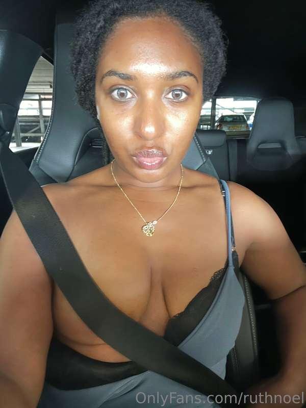 Doing errands today 🚙 Wish u were the seatbelt? 😊🍒