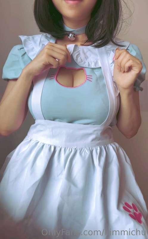 Would you play with this kitty 🐱 💖
Talk to me and more @kimm..