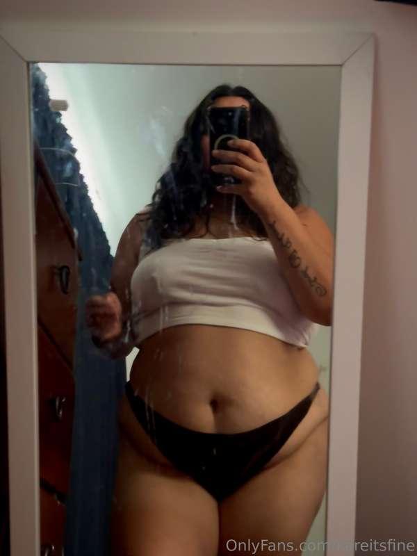Big baaad bitch that doesnt care😚