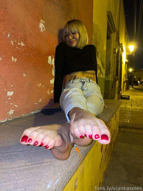 viankasoles image #3