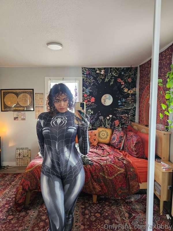 Ugh I was in the middle of taking sexy pics in this and I go..