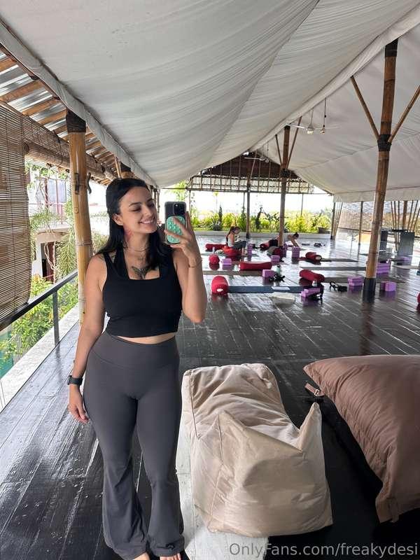 guess what i am not wearing underneath 😉
